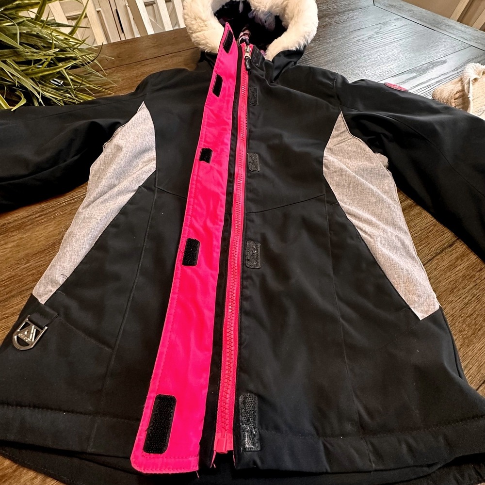Gerry Girls Black Pink Insulated Hooded Warm Cozy Ski Snow Jacket Size S 7-8
